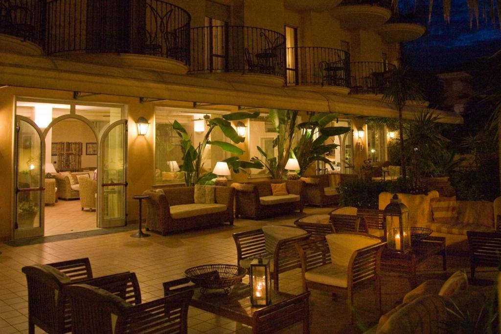 Hotel Marconi San Benedetto del Tronto Exterior photo