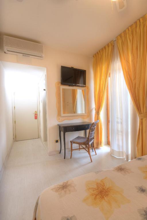 Hotel Marconi San Benedetto del Tronto Room photo
